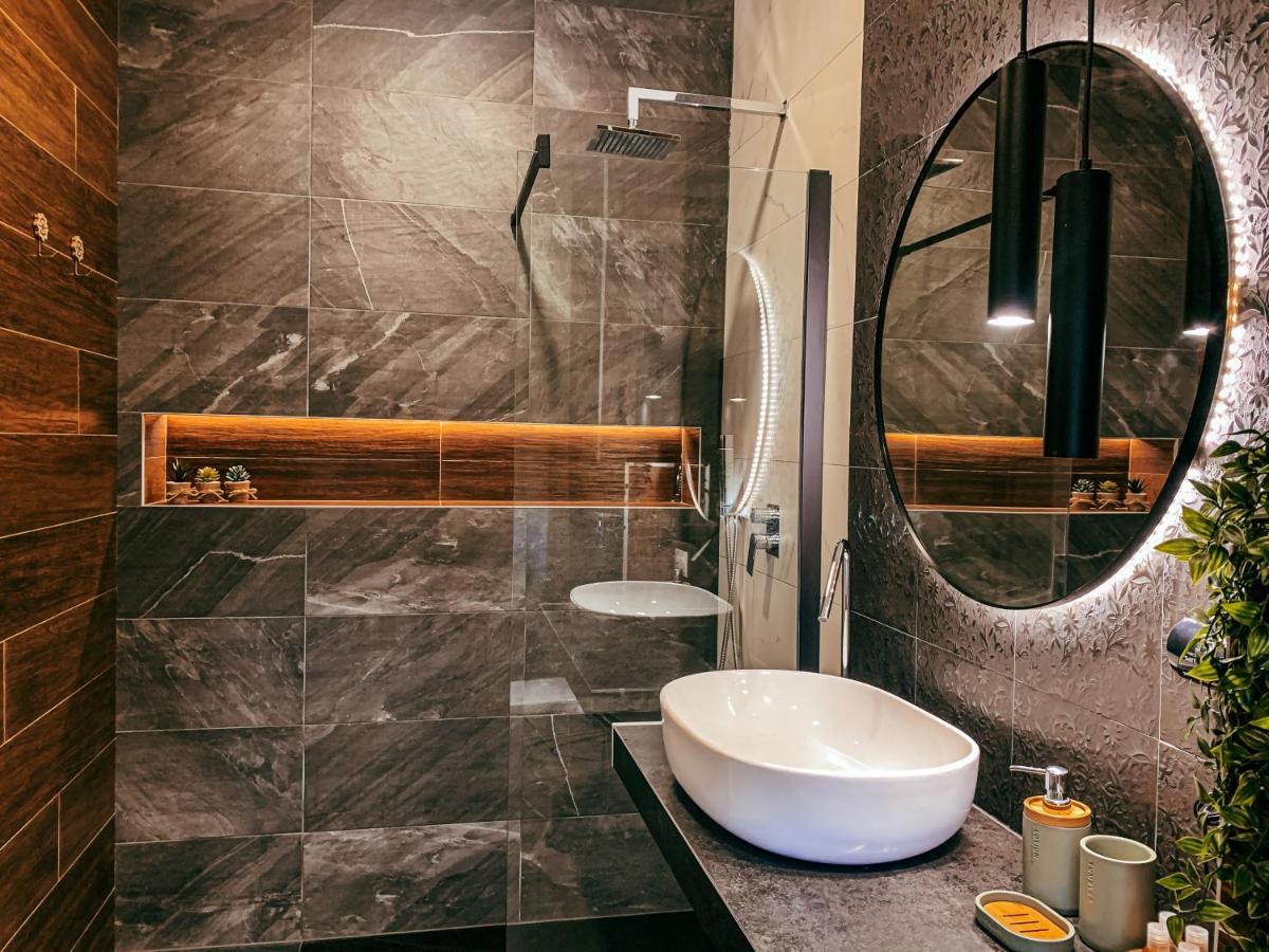 B&B Salus Civico 23 Reggio Emilia Exteriér fotografie